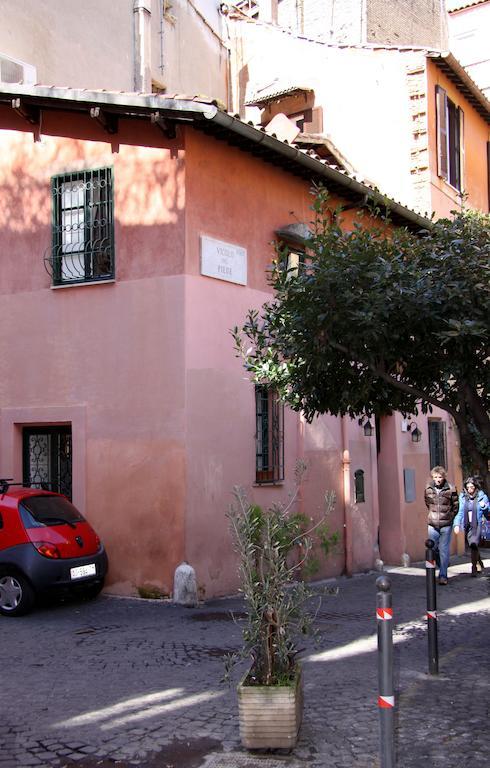 Domus31 - Luxury House In Trastevere Рим Стая снимка